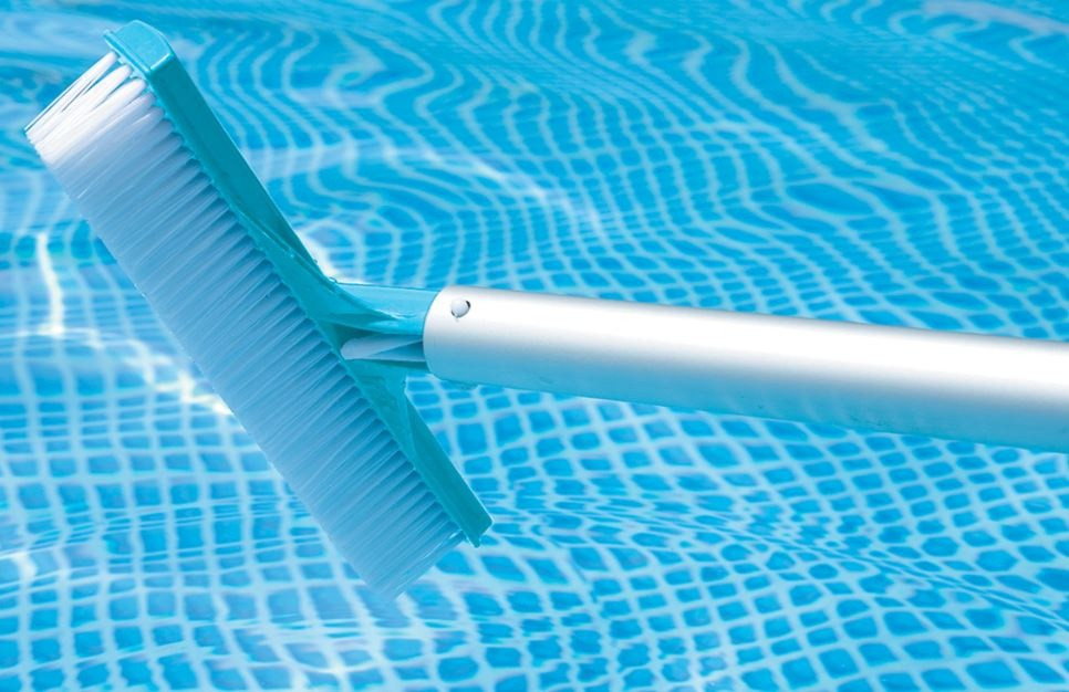 SET ZA ČIŠĆENJE BAZENA INTEX DELUXE IZ 4 DIJELA